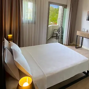 Otel Sahil Butik, Çeşme
